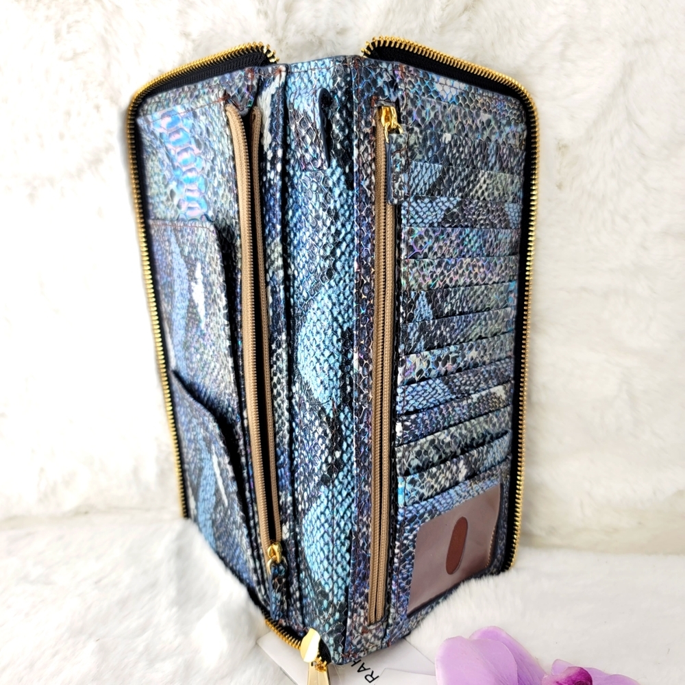 Sold Out - Picture 5 of 6